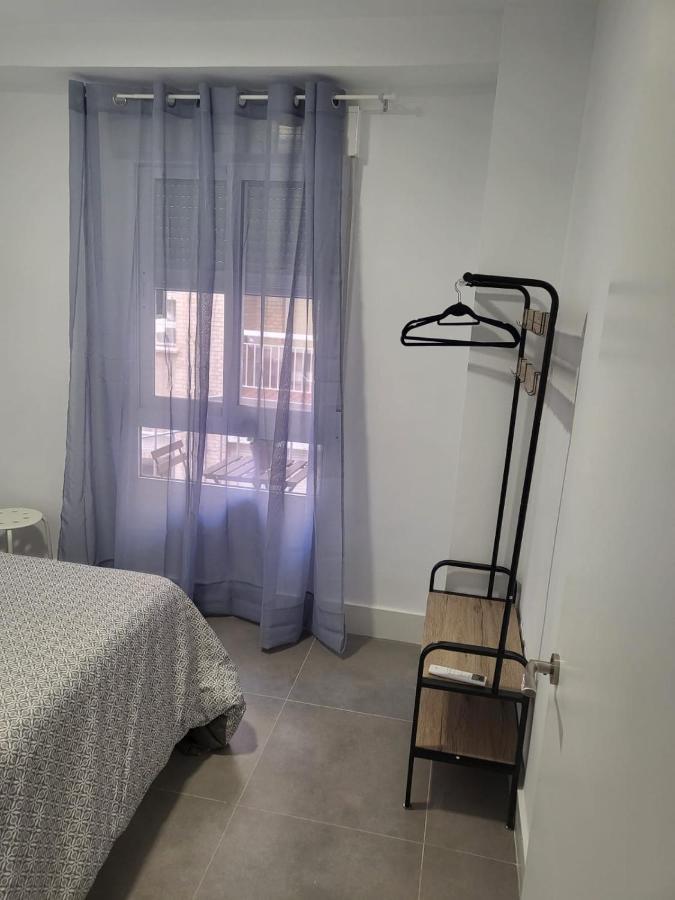 Apartamento De 3 Dormitorios Jardinillos Centro Хаен Екстер'єр фото